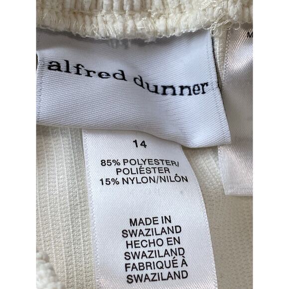 Alfred Dunner Womens 14 Petite Proportioned Short Cream Corduroy Pants - Picture 3 of 7